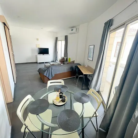 High Speed Ларнака